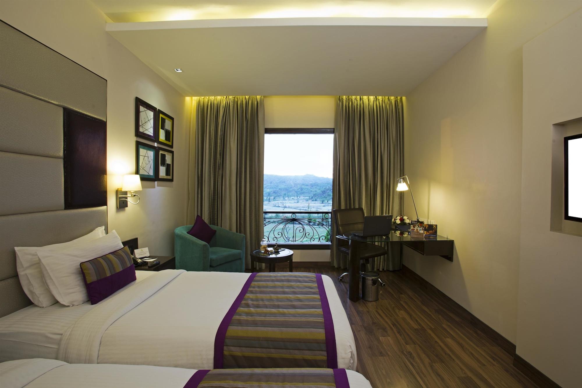 Golden Tulip Chandigarh, Panchkula Eksteriør billede