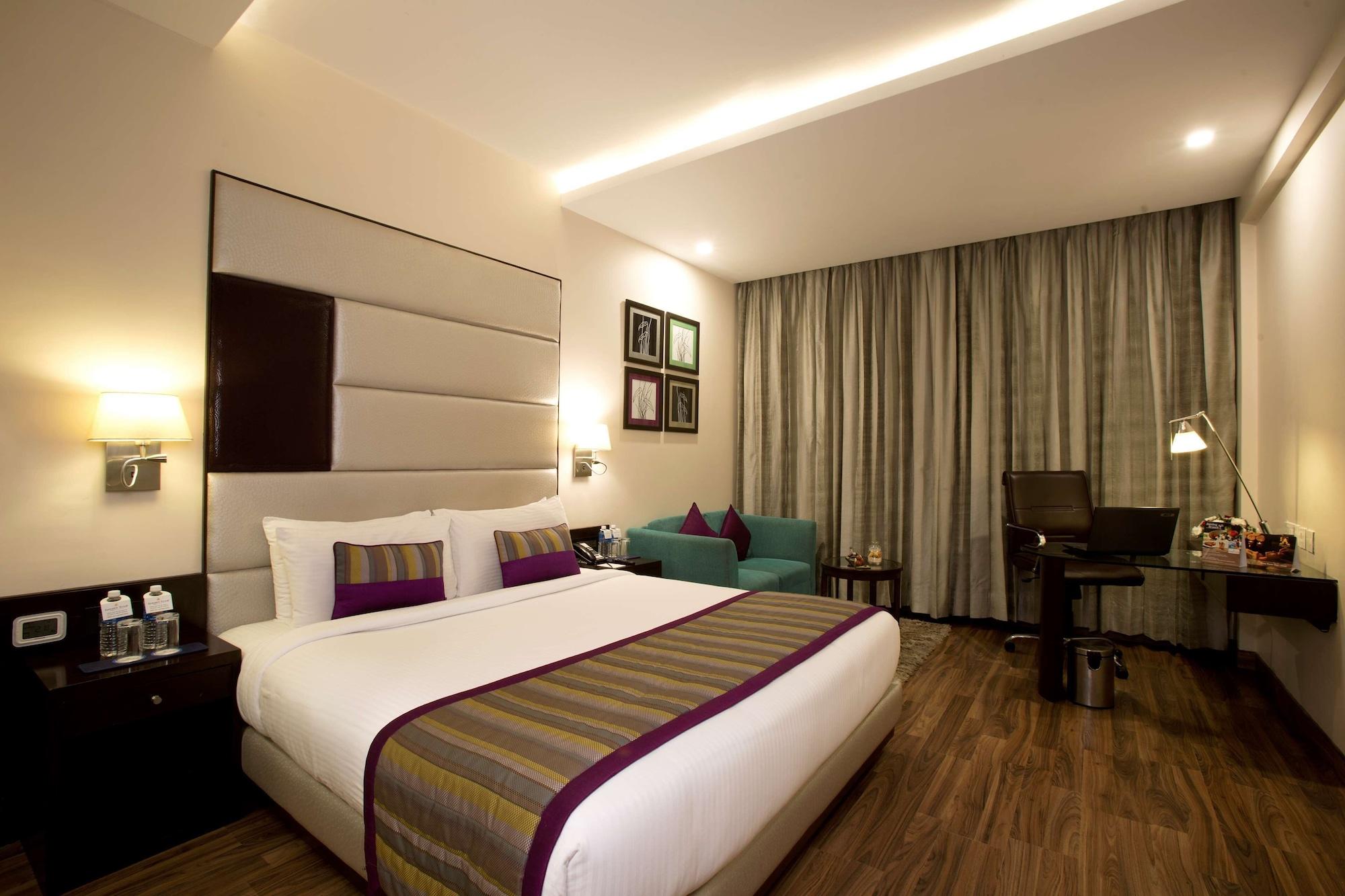 Golden Tulip Chandigarh, Panchkula Eksteriør billede