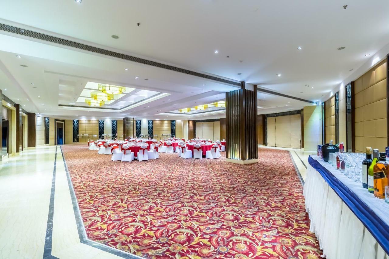 Golden Tulip Chandigarh, Panchkula Eksteriør billede